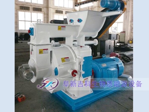 立式環(huán)模木屑制粒機