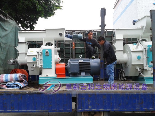 350木屑顆粒機(jī)